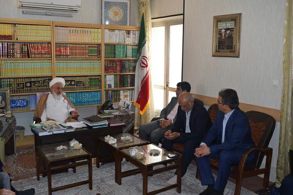 شهرک‌های تخصصی پوشاک اقدام موثری برای کاهش بیکاری است