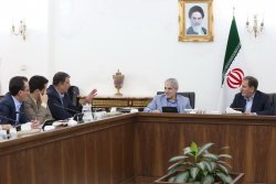 دکتر جهانگیری تاکید کرد: پروژه قطار سریع السیر تهران – قم – اصفهان بعنوان پروژه‌ای ملی باید هرچه سریعتر تعیین تکلیف شود