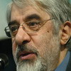 مهندس میر حسین موسوی رسما آمد -متن کامل بیانیه آخرین نخست وزیر ایران :در جریان فعالیت‌های انتخاباتی، ستاد اینجانب حق چاپ و تكثیر عكس مرا نخواهد داشت 