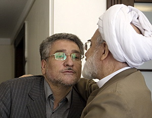 گزارش تصویری: دیدار تابش به همراه فراکسیون اقلیت مجلس با هاشمی ،خاتمی، کروبی 