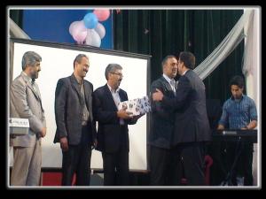 تجلیل رئیس مجمع نمایندگان استان یزد از مدیریت و پرسنل بیمارستان فاطمه الزهرا مهریز