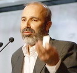 استاندار یزددر بررسی مسائل فرهنگی دانشگاه های استان:دانشگاه منشا تحول و توسعه جامعه