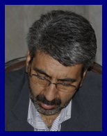 فرهمند در نشست با رئیس سازمان حفاظت محیط زیست کشور هشدار داد :  کهنسالترین سرو جهان در شهرستان ابرکوه در اثر عدم مراقبت در حال خشک شدن می باشد