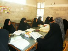 جلسات ختم قرآن کریم در کتابخانه عمومی رئیس فرهمند یزد جلسات ختم قرآن کریم در کتابخانه عمومی رئیس فرهمند یزد