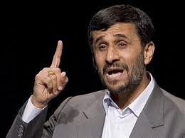  احمدی نژاد :قلم‌های خبیث برای فراری دادن مجرمین، دولت را متهم کردند