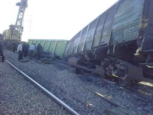 دو واگن قطار باری در بافق از ریل خارج شد
