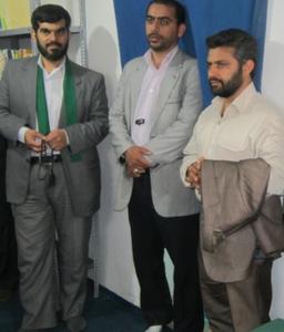حضور مدیر کل کتابخانه های عمومی استان یزد در کتابخانه شهید غلامی روستای هودر از بخش دستگردان