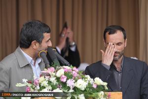 عکس:احمدی نژاد چه مدیرانی می خواهد!؟
