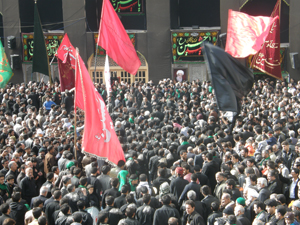 گزارش تصويري: مراسم عزاداري در روز عاشورا حسينيه امام تفت(يزد)(2)