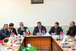 با حضور مدیران ارشد و کل استان یزد در بهاباد و طی یک جلسه سه ساعته مسائل و مشكلات بررسی شد
