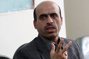 محمدحسن آصفری:رئیس جمهور حق دفاع از وزیر خود را داشت نه توهین به رئیس مجلس