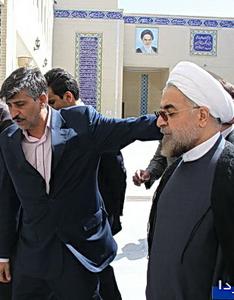 گزارش تصویری :سفر دکتر حسن روحانی  به یزد (10)-حضور در جمع دانشجویان دانشگاه آزادیزد