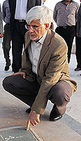 سفر عارف به یزد (16):گزارش تصویری : قرائت فاتحه و ادای احترام به مقام والای شهدا در گلزار شهدای خلدبرین (1نظر)