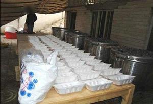 توزیع 3000 پرس غذای گرم بین مددجویان تحت حمایت کمیته امداد صدوق