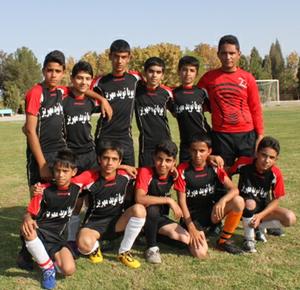حضور موفق نونهالان شاهد مزویرآباد در مسابقات لیگ برتر فوتبال استان یزد
