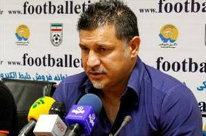 مطمئن باشید دست فردوسی‌پور هم رو می‌شود/ کسی حق ندارد به بازیکنم توهین کند