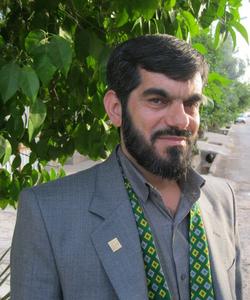 ملت در مقابل افرادی که بخواهند مرموزانه مذاکرات را در راستای اهداف دشمن تغییر دهند، خواهد ایستاد.