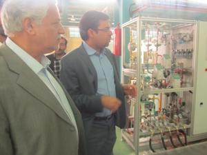 بازدید معاون وزیر صنعت، معدن و تجارت از 5 واحد تولیدی استان یزد
