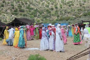 جشنواره عشایر استان یزد اولین جشنواره بهاره عشایر استان در روستای کرخنگان+تصاویر