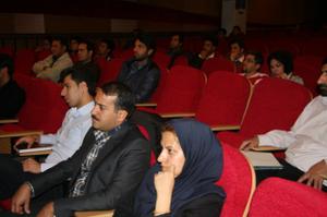 برگزاری سمینار یکروزه استفاده از نانوتکنولوژی در تولید عایق های فشار قوی در دانشگاه آزاد اسلامی یزد 