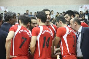 پیشگامان شفق در اراک به مصاف شهرداری می رود