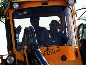 گزارش تصویری از تلاش شهرداری طبس برای پیشرفت و ابادانی نگین کویر