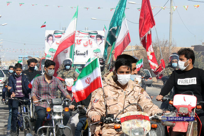 راهپیمایی خودرویی مردم بهاباد در 22 بهمن؛ متفاوت اما با اقتدار