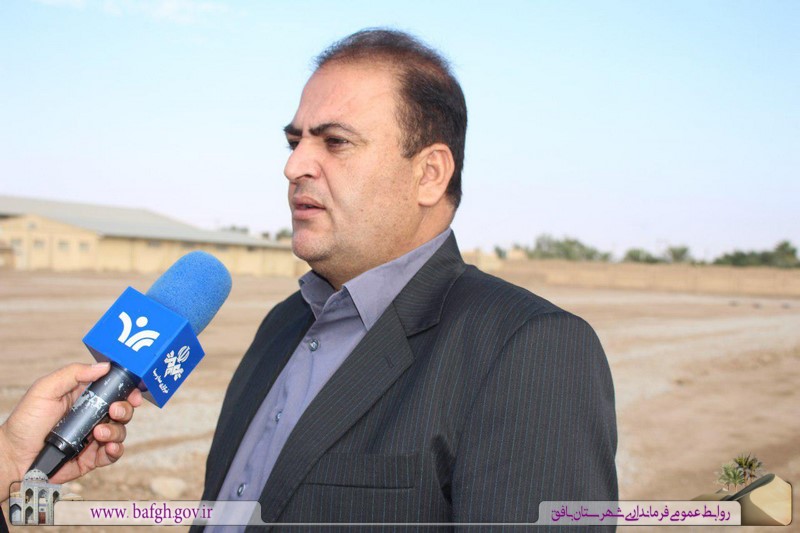 زمین چمن مصنوعی ورزشگاه تختی تا یک ماه آینده اجرا می شود