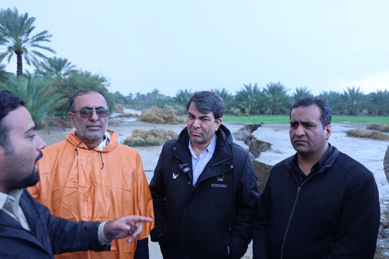 فرونشست‌های منطقه فاریاب باید به‌صورت جدی پیگیری شود/سوخت دستگاه‌های غیرهمکار در بحران سیلاب قطع می‌شود