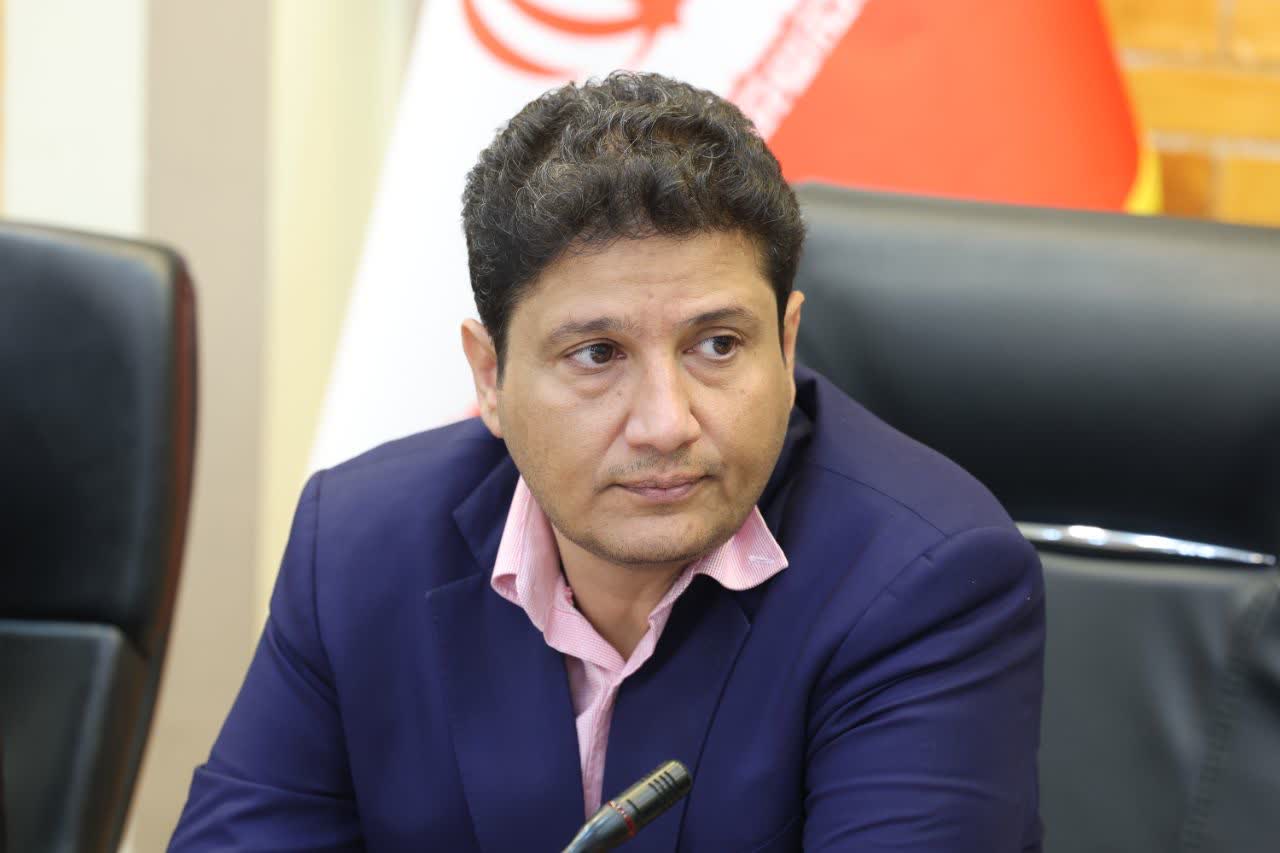 باید منافع همه گروه‌های ذینفع در تعیین قیمت کالاهای اساسی در نظر گرفته شود