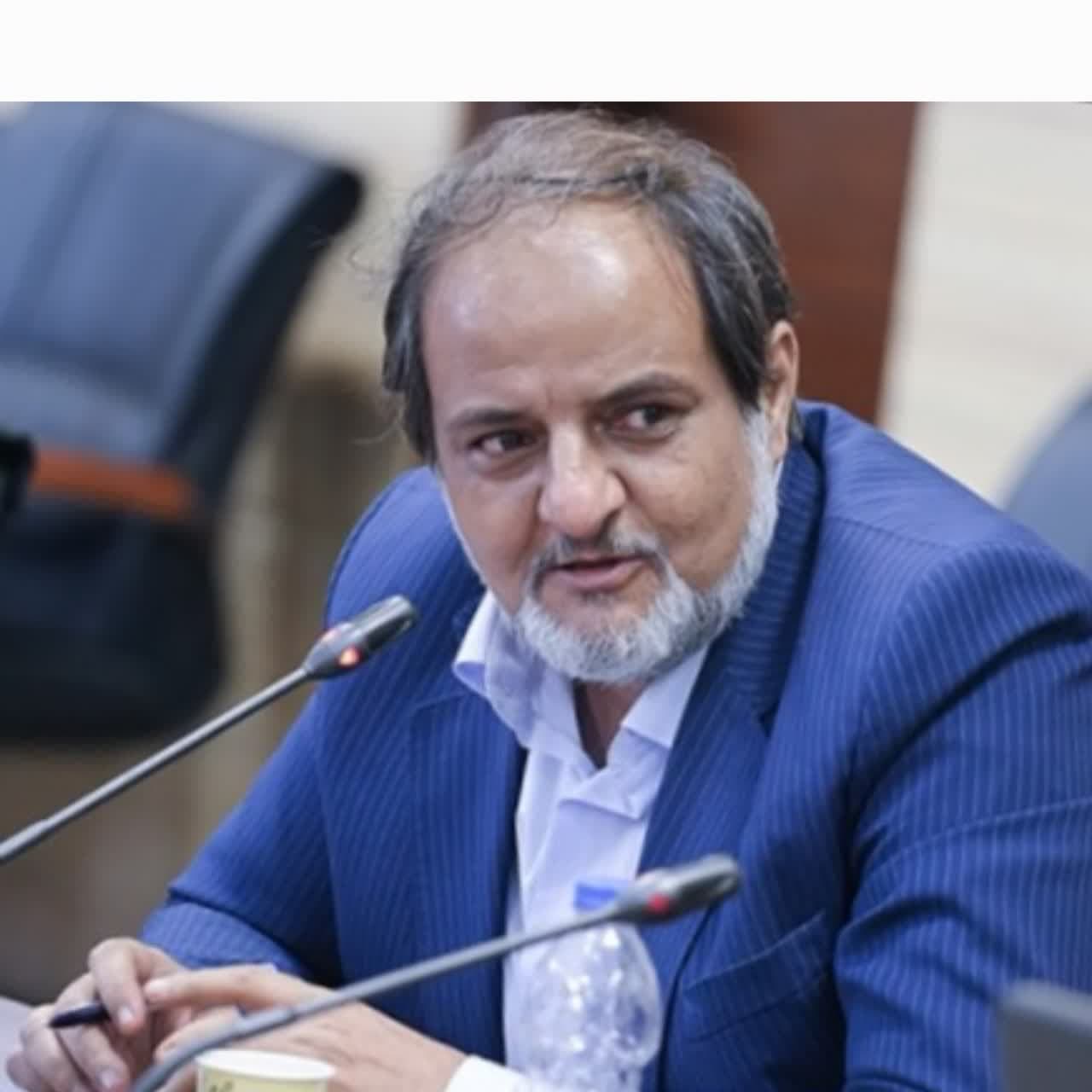 مسئله یزد آب است و انتقال آب راه حل آن