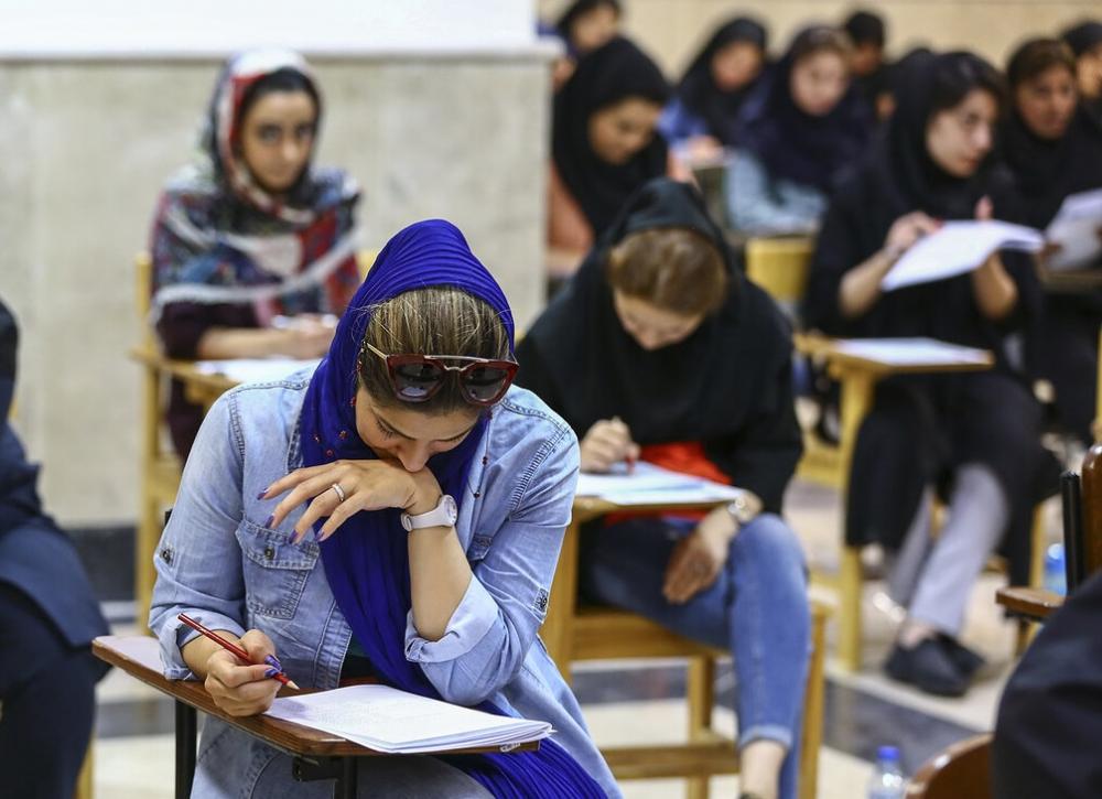 چه کسانی مجاز به ثبت‌نام در آزمون ارشد ۱۴۰۳ نیستند؟