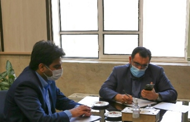 مصوبات اقتصادی سفر استانی رئیس جمهوری و وزیر اقتصاد در یزد بررسی شد